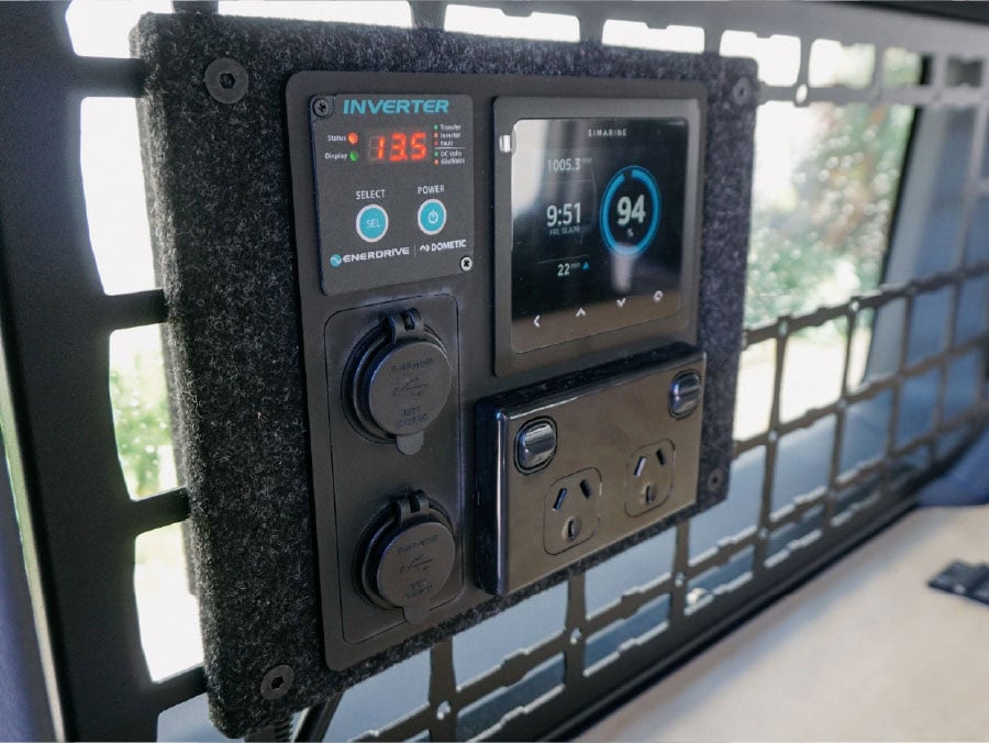 Mulgo electrical control panel and power system